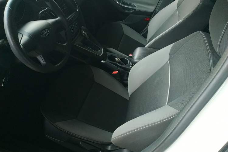 Used Ford Focus 2012 Hatchback 1.6L Automatic Comfort Model
