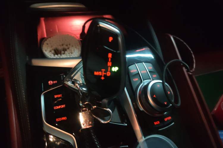 Used BMW 5 Series 2022 Restyled 525Li M Sport Package