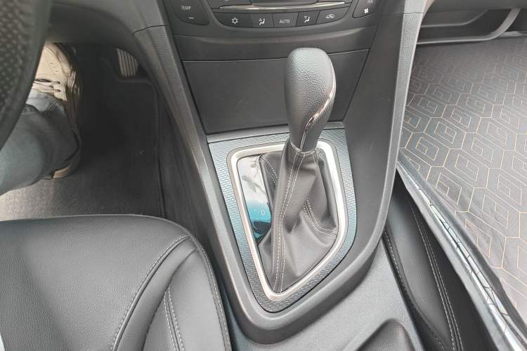 Used Buick GT 2019 18T Automatic Connected Elite Model China VI Standard