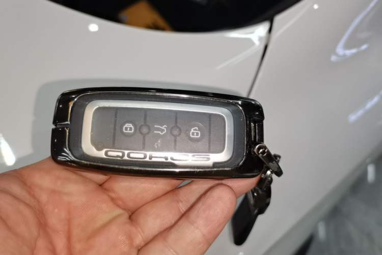 Used Qoros 3 2016 Urban SUV 1.6T Automatic Zhiyue Model