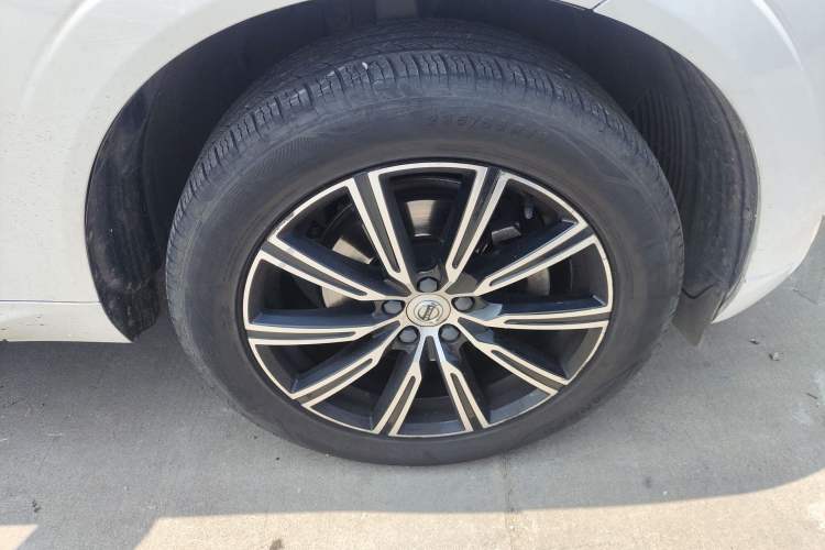 Used Volvo XC60 2020 T5 4x4 Smart Luxury Edition
