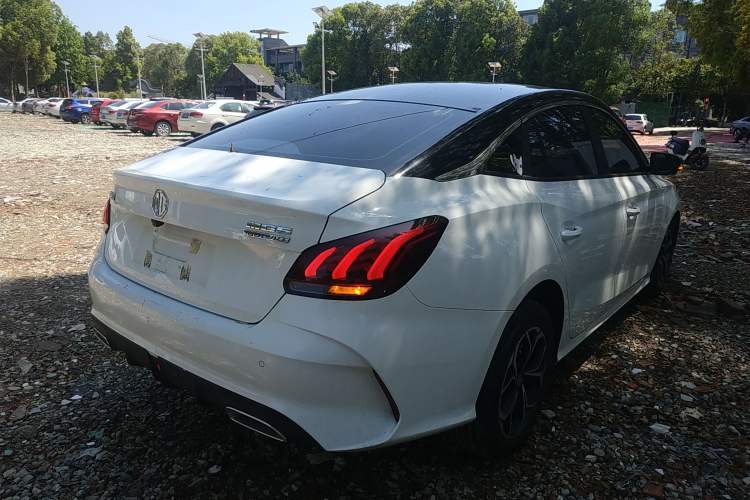 Used MG 5 2023 180 DVVT CVT Luxury Edition
