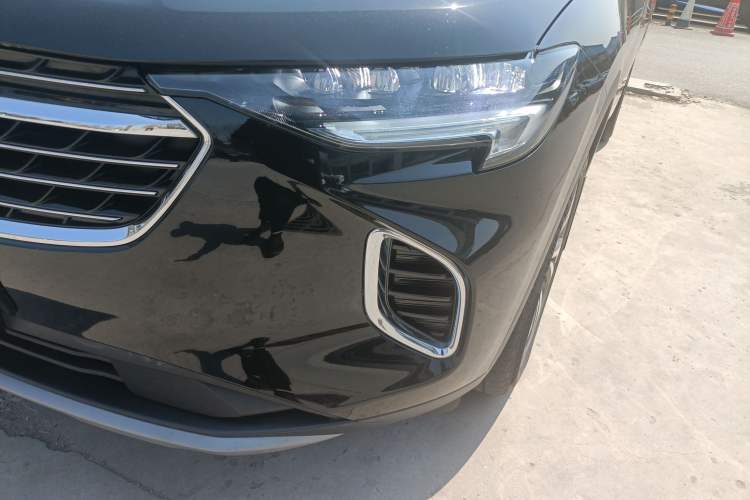 Used Buick Envision 2022 Encore S 552T Two-Wheel-Drive Luxury Model Left Front Headlight