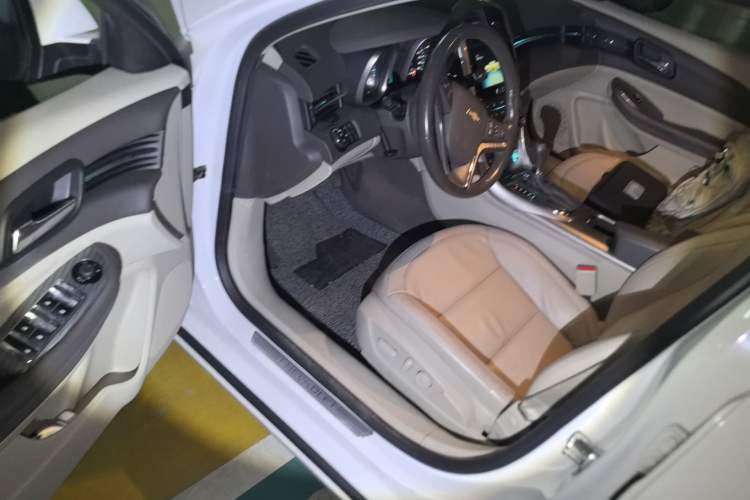 Used Chevrolet Malibu 2013 2.0L Automatic Luxury Edition