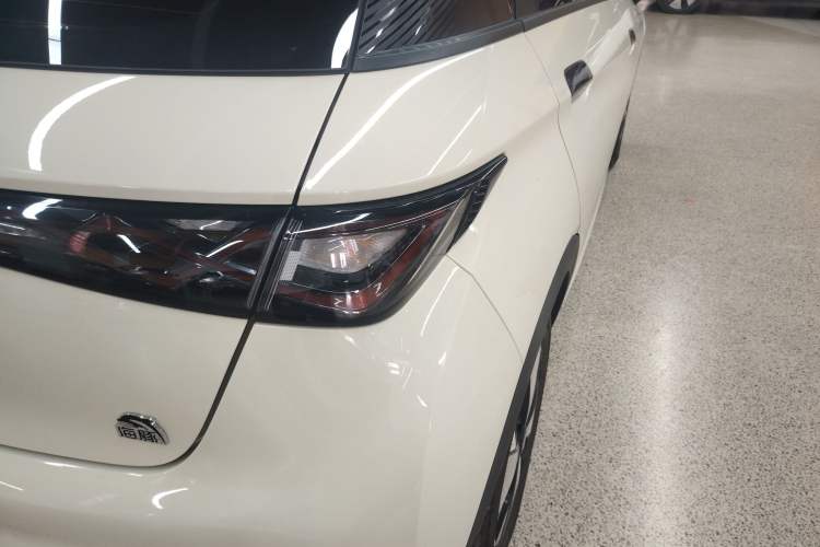 Used BYD Dolphin 2023 420 km Fashion Edition