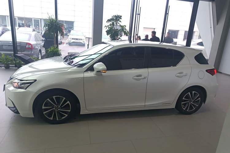 Used Lexus CT 2020 CT200h Comfort Edition Monochrome