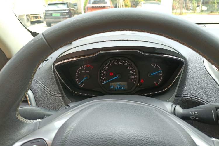 Used Ford Escort 2017 Happiness Edition 1.5L Automatic Fashion Version