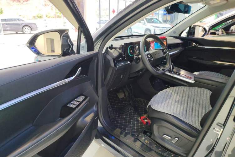 Used Roewe RX5 MAX 2022 1.5T Automatic Zhiwei Prestige Edition