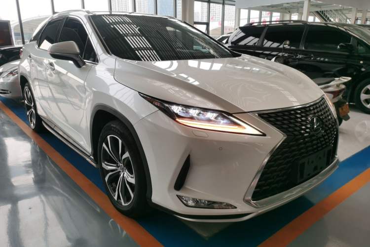 Used Lexus RX 2020 300 4x4 Elegant Edition China VI