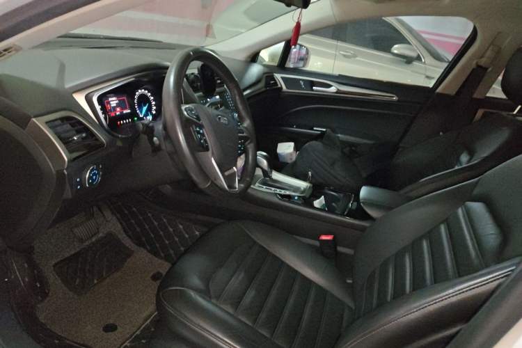 Used Ford Mondeo 2013 2.0L GTDi 200 Fashion Edition