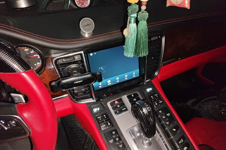 Used Porsche Panamera 