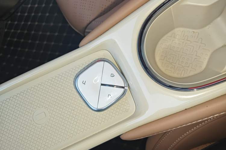 Used Wuling Bingo 2025 410 km Lingxi Deluxe Edition Vehicle Key