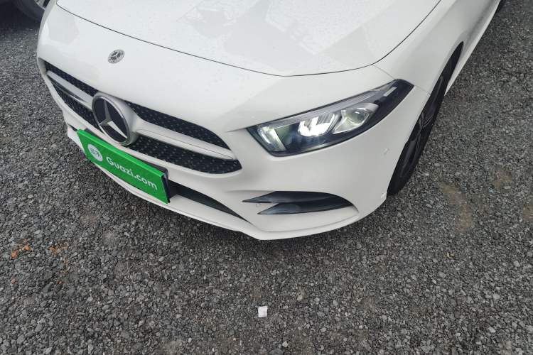 Used Mercedes-Benz A-Class 2022 Revised Version A 200 L Sport Sedan Fashionable Style