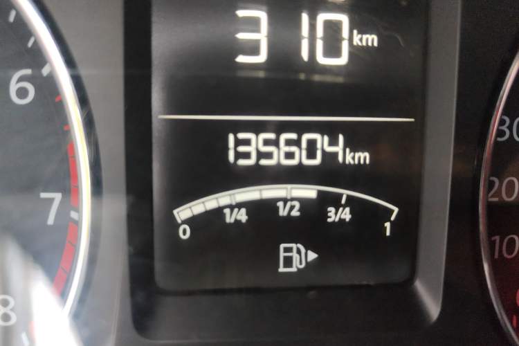 Used Volkswagen Lavida 2013 1.6L Automatic Comfort Edition
