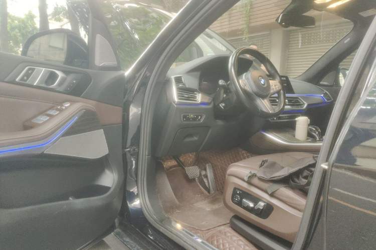 Used BMW X5 2022 Restyled xDrive 40Li M Sport Package