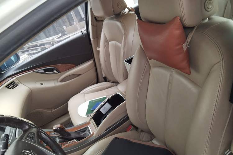 Used Buick LaCrosse 2013 2.4L SIDI Leading Comfort Version