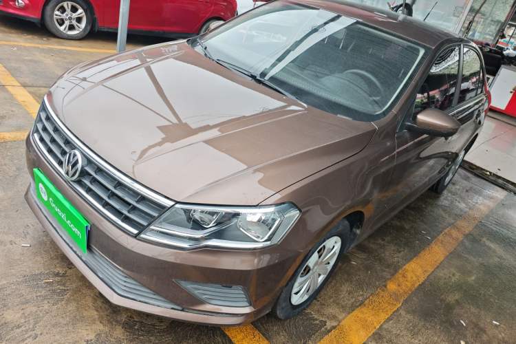 Used Volkswagen Jetta 2017 1.4L Manual Fashion Edition