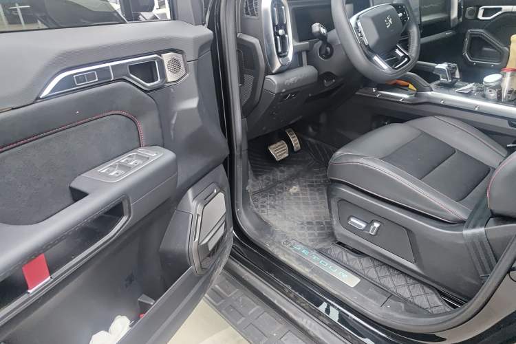 Used JETOUR Shanhai Traveler C-DM 2024 C-DM 206KM Four-Wheel Drive Wilderness Edition
