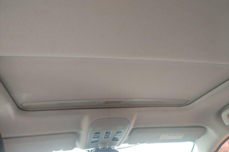 Used Haval H2 2017 Red-Label 1.5T Automatic Two-Wheel Drive Luxury Model Headliner