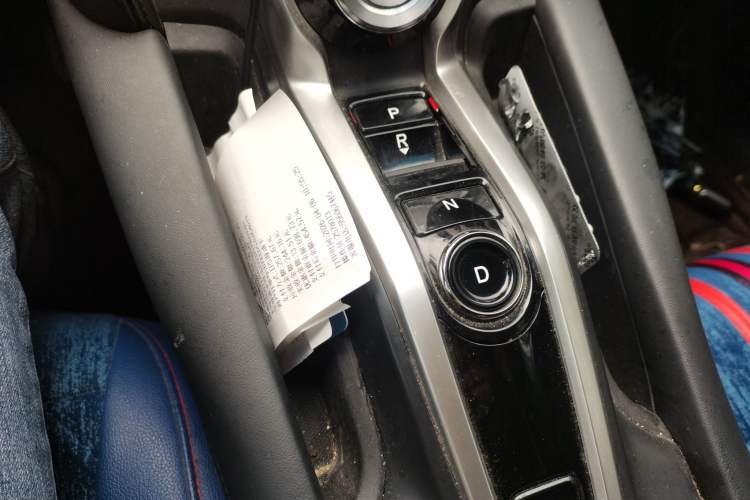 Used Acura CDX 2019 1.5T Two-Wheel Drive Enjoyment Edition Gear Lever