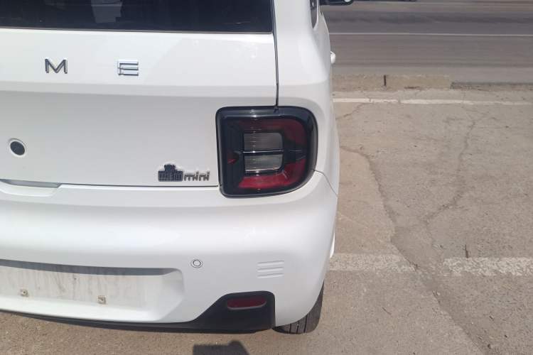 Used Geely Galaxy Panda 2024 Panda Mini 200km Endurance Bear
