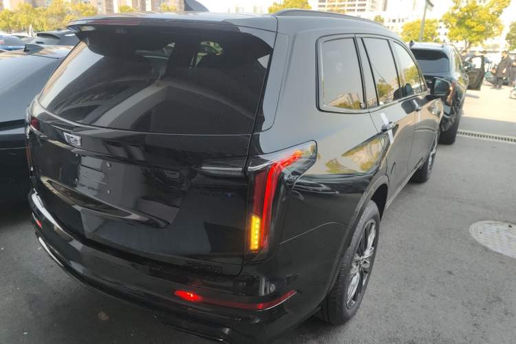 Used Cadillac XT6 2022 2.0T Six-Seater Four-Wheel Drive Luxury Version