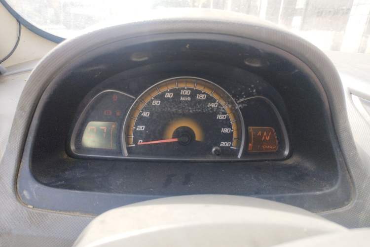 Used Chevrolet Sail 2013 Sedan 1.2L AMT Ideal Edition Instrument Cluster