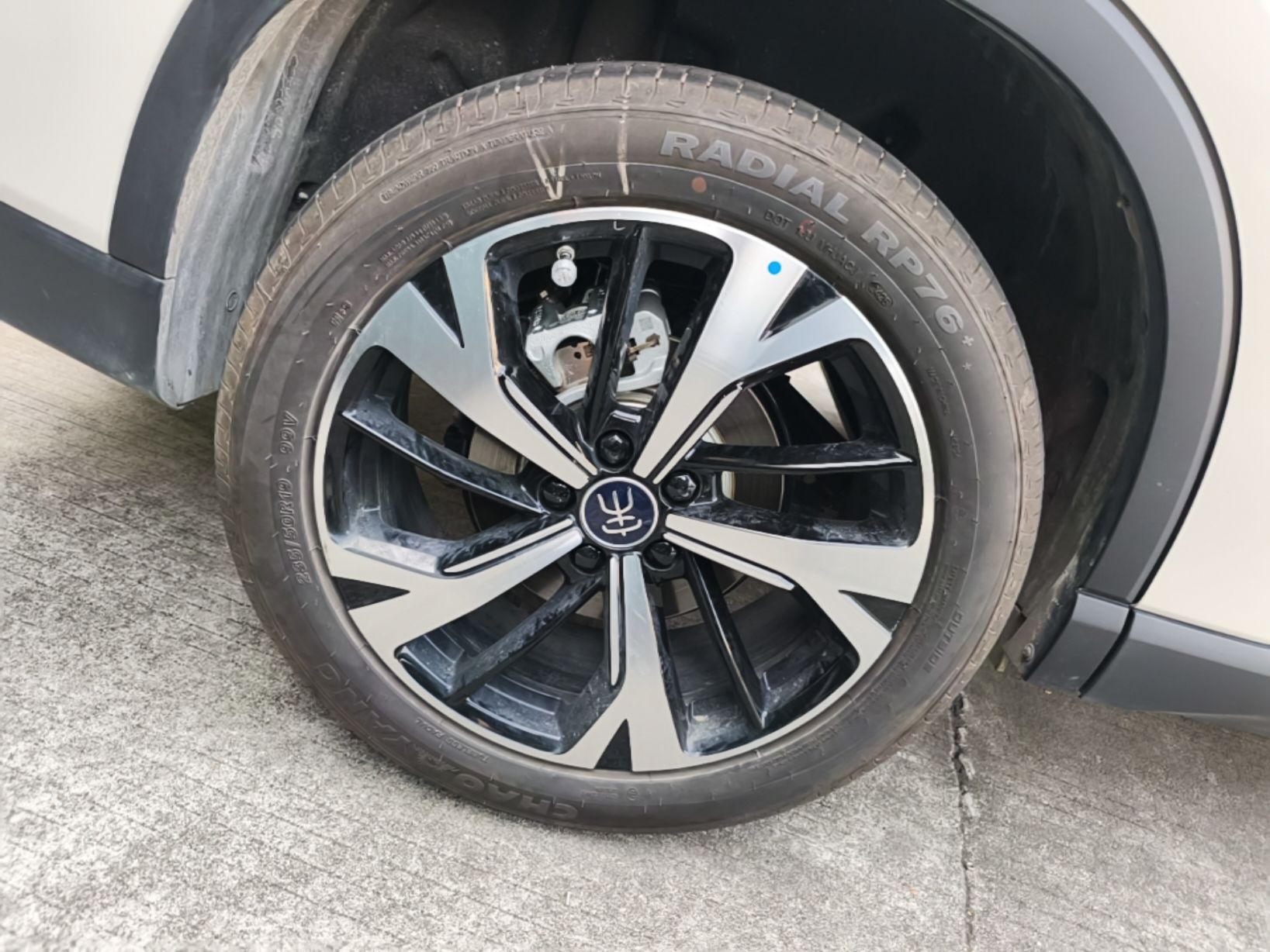 BYD Song Pro New Energy 2026 Model Flying Edition DM-i 301KM Superior Edition — снимка 11