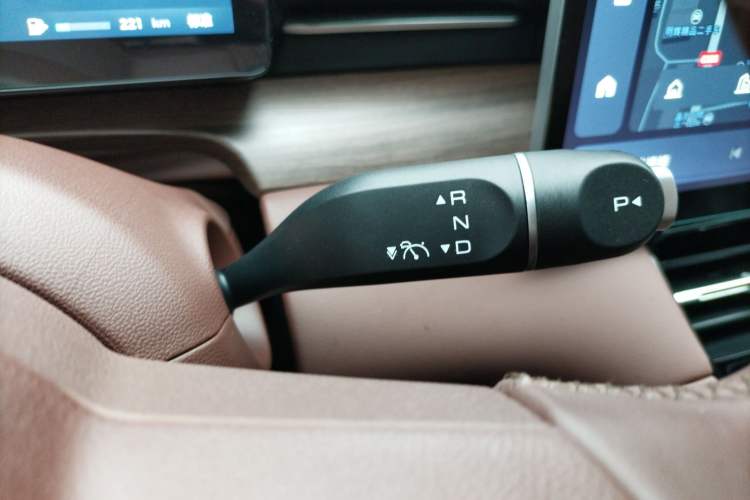 Used Wuling Xingguang S 2024 130 km Flagship Version