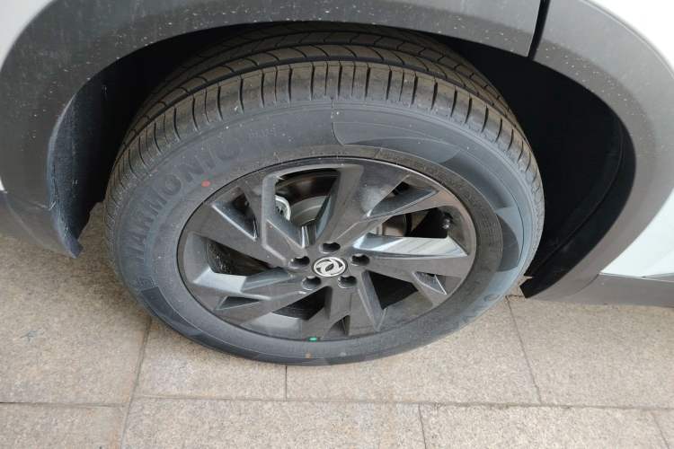 Used Dongfeng Aeolus SKY EV01 2025 530 km AIR Elite Edition Right Rear Wheel Hub