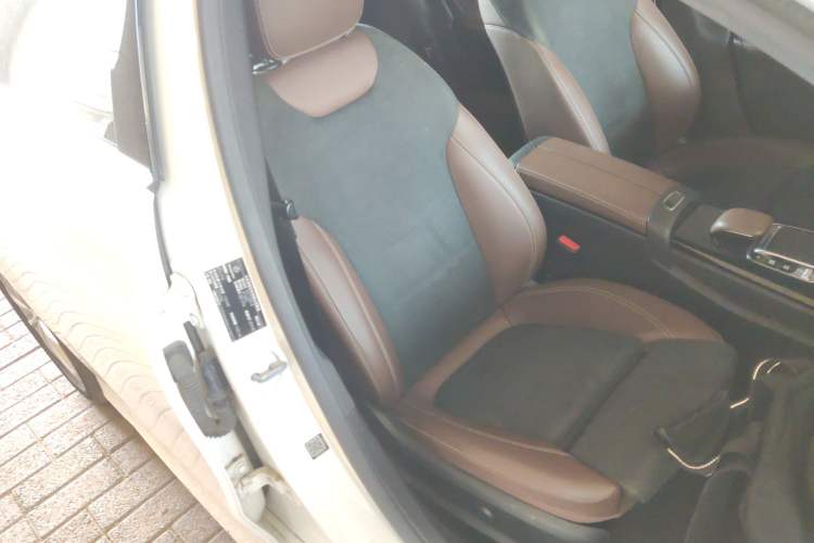 Used Mercedes-Benz A-Class 2019 A 200 L Sport Sedan Right Front Seat