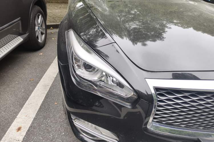 Used Infiniti Q70 2015 Q70L 2.5L Elite Edition Right Front Headlight