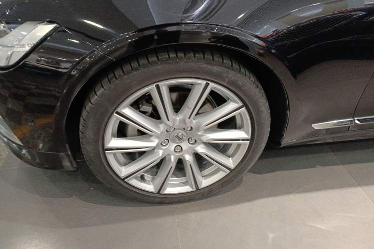 Used Volvo S90 2020 T5 Zhiya Luxury Edition