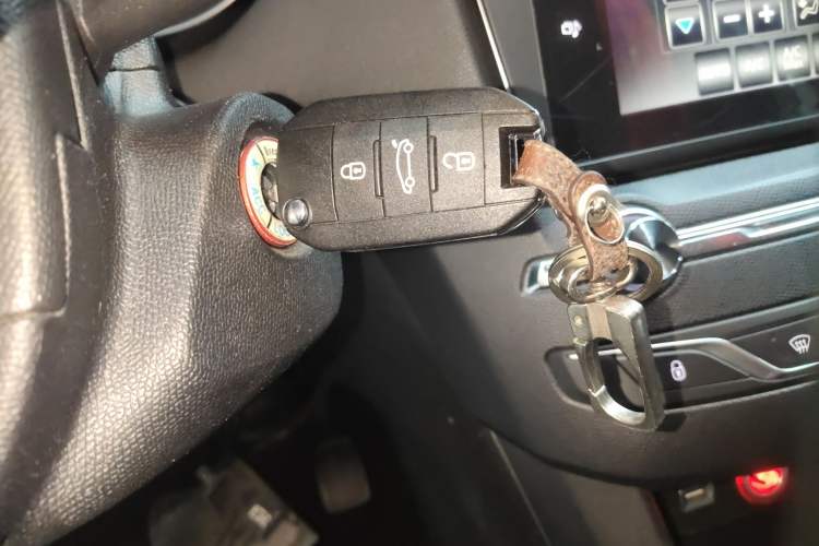 Used Peugeot 408 2016 1.6T Automatic Luxury Edition