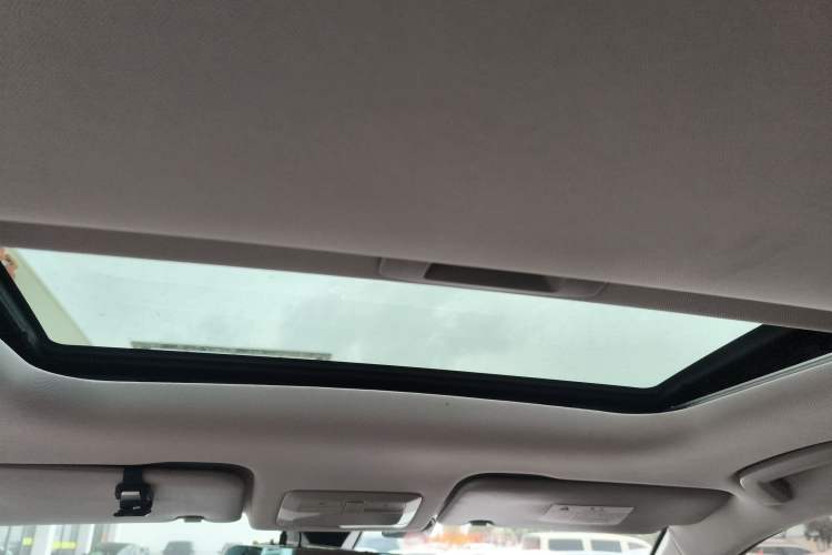 Used Wuling Asta 2021 1.5T CVT Starlight Edition
