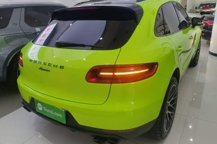 Used Porsche Macan 2017 Macan 2.0T