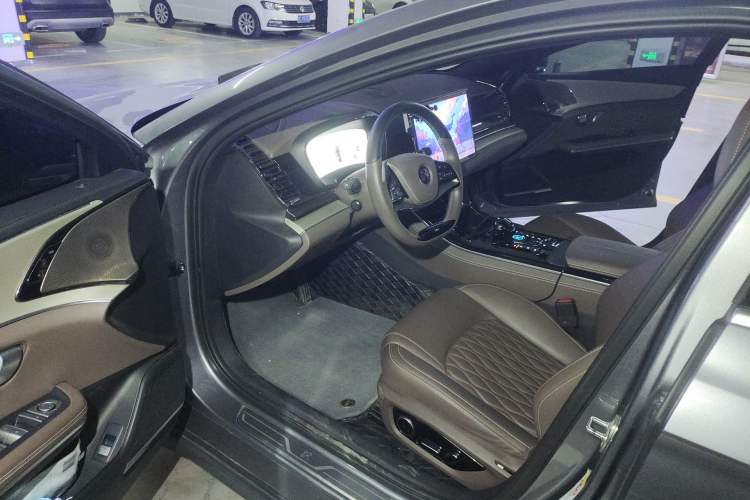 Used BYD Han 2024 EV Glory Edition 506KM Front-Wheel-Drive Premium Model