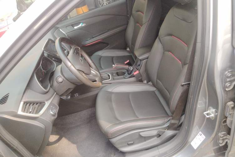 Used Chevrolet Monza 2020 Light Hybrid RS 330T Automatic Thrill Edition Left Front Seat