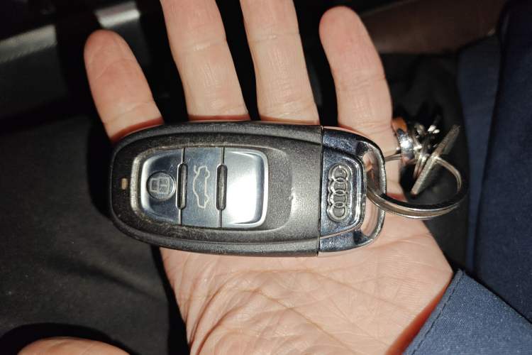 Used Audi Q5 2017 Plus 40 TFSI Technology Model