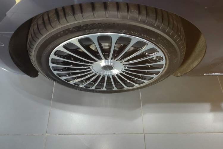 Used Hima Stelato S9 2025 Extended-Range Ultra
