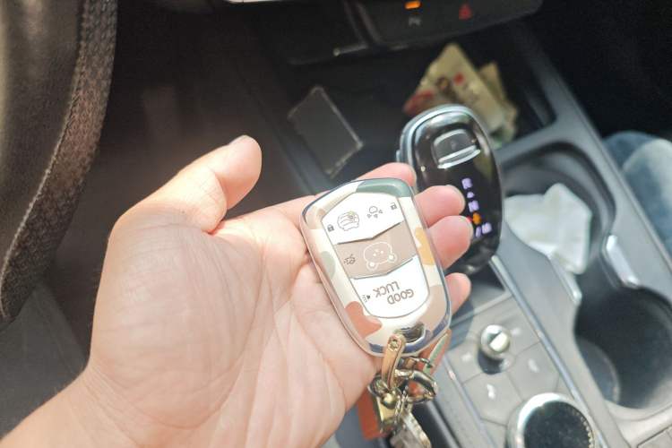 Used Cadillac XT4 2020 28T Two-Wheel Drive Tech Version