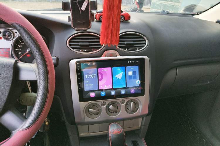 Used Ford Focus 2012 Hatchback Classic 1.8L Automatic Base Model
