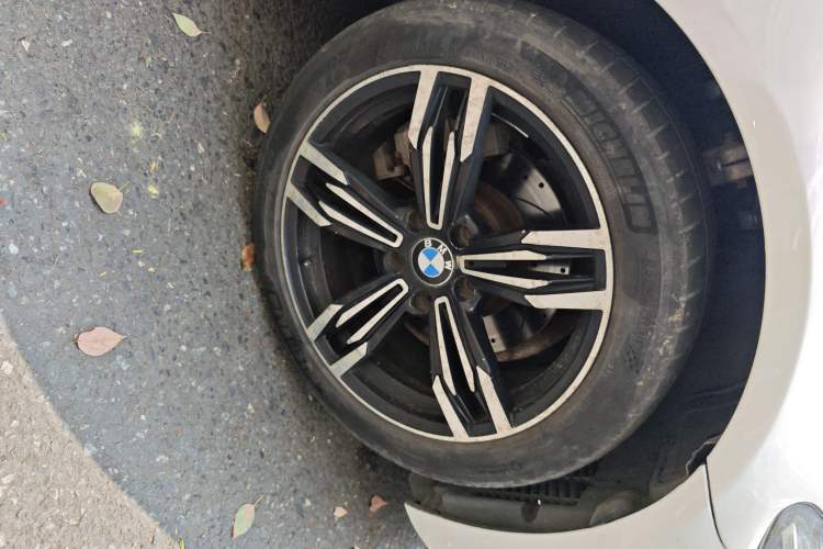 Used BMW 5 Series 2011 523Li Luxury Model
