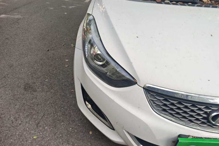 Used Hyundai Elantra (5th Generation / Langdong) 2016 1.6L Automatic Prestige Model Right Front Headlight