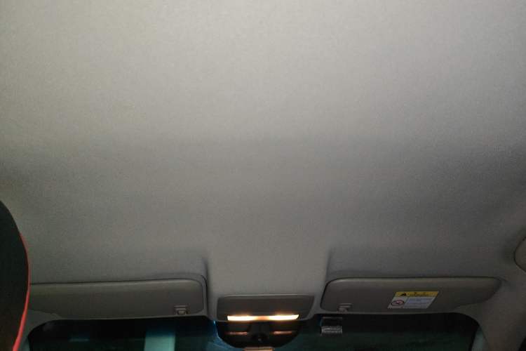 Used Chevrolet Cruze 2015 1.5L Classic SL MT Headliner