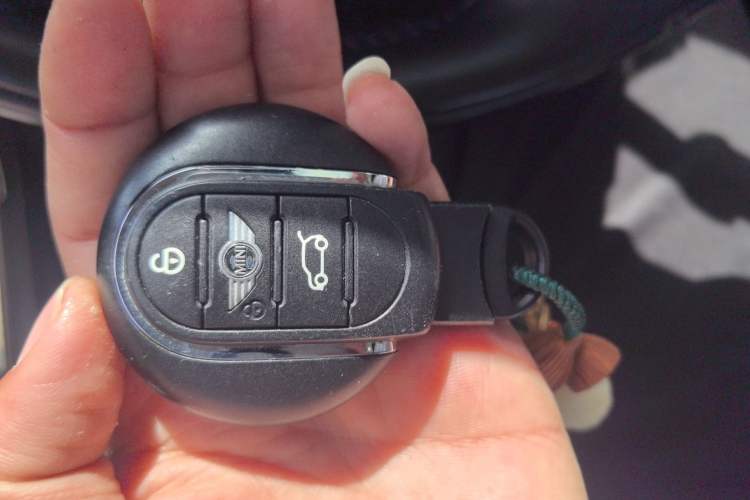 Used MINI Clubman 2016 Revised 1.5T COOPER Vehicle Key