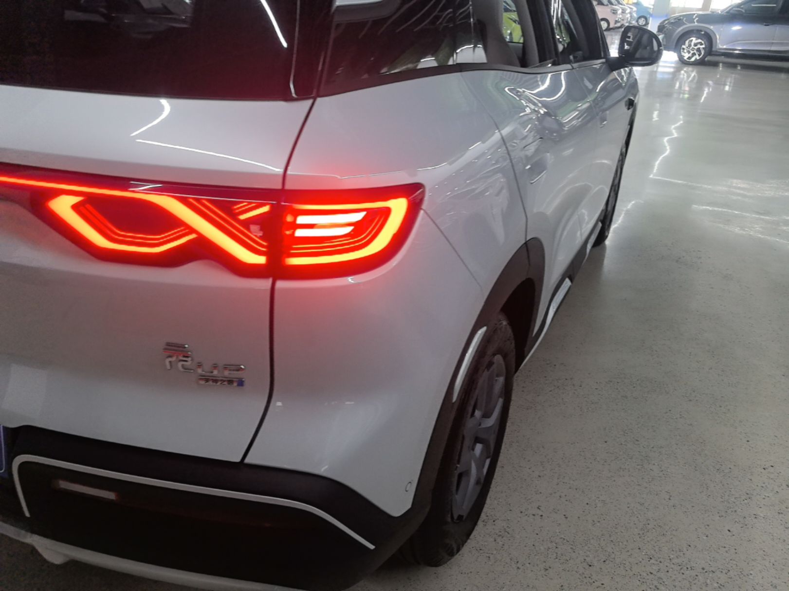 BYD Yuan UP 2025 Intelligent Driving Version 401 KM Dynamic Edition — снимка 9