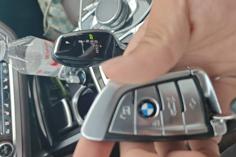 Used BMW 7 Series 2018 730Li Luxury Edition M Sport Package Vehicle Key