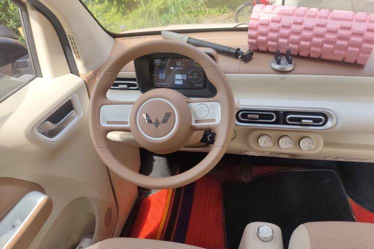 Used Wuling Hongguang MINIEV 2024 3rd Generation 215km Youth Edition
