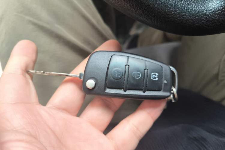 Used Farizon Xingxiang V 2024 Star Enjoy V6E Feature Edition Xuanwu 41.055 kWh
